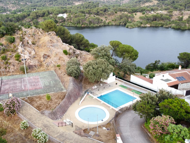 exterior casa lago